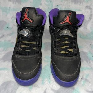 USED Jordan 5 Retro “Fierce Purple”